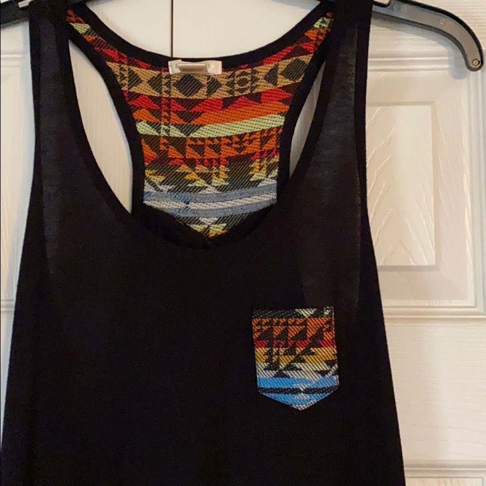 Bozzolo Razorback Tank - Picture 2 of 4